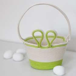 P�skeharekurv med gr�nne detaljer