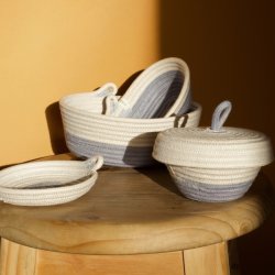 Kurv - Petite Essential