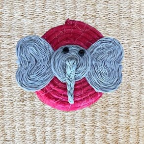 Dumbo - liten fuchsia-farget boks i sisal